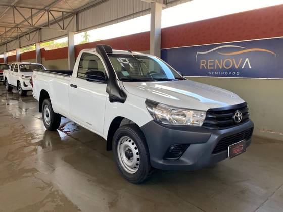 TOYOTA HILUX 2.8 4X4 CS 16V TURBO DIESEL 2P MANUAL TOYOTA HILUX 2.8 4X4 CS 16V TURBO DIESEL 2P MANUAL